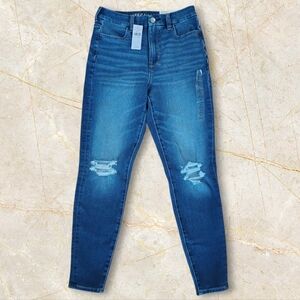 NWT 💯 American Eagle Outfitters Dark Blue Skinny Jeans - Size 4